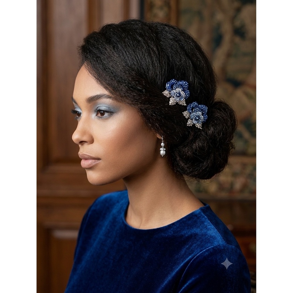 Blue Crystal‎ Flower Bobby Pins Set Silver Tone Floral Hair Slides 2pc